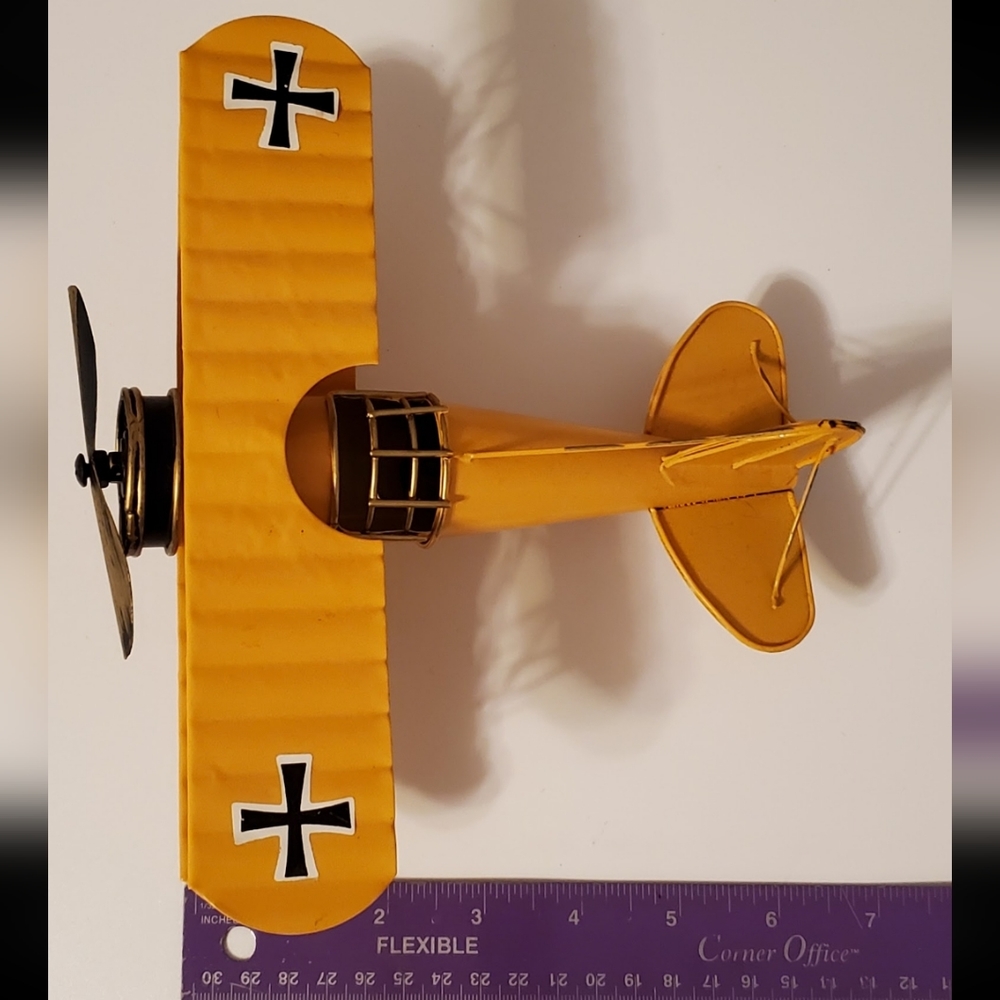 Vintage Model Biplane - Picture 3 of 6